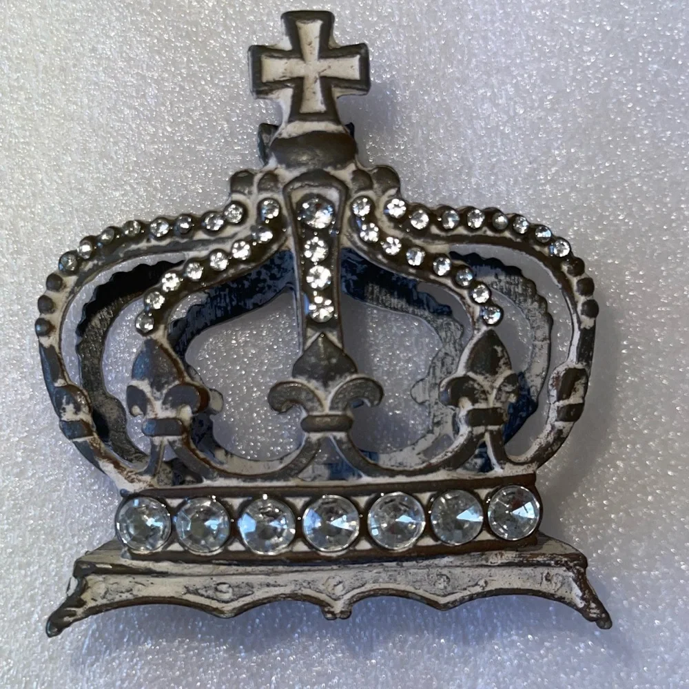Crown Notecard Holder Embellished - Picture 10 of 12